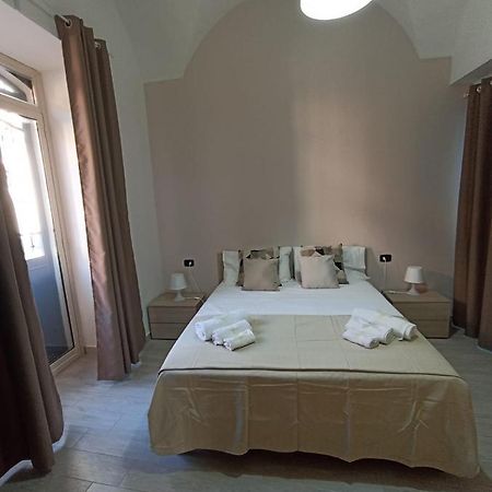 Apartamento Vittorio Emanuele House CTA Exterior foto